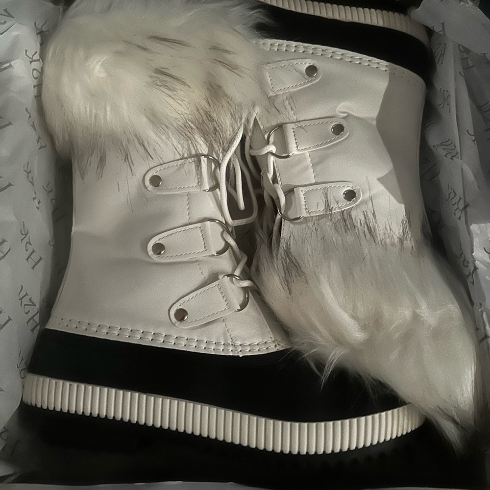 Off-White Winter Boots in Black and White